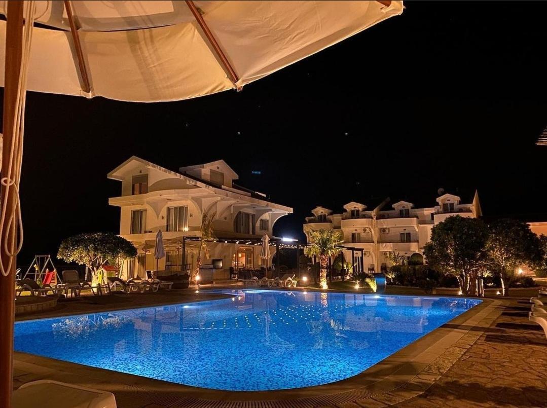 Hotel Comfort & Villas Donji Stoj Exterior foto